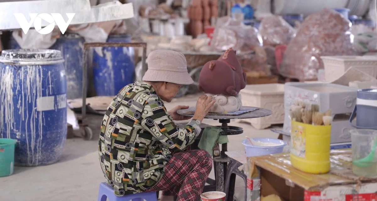 thang tram nghe gom bien hoa hinh anh 6